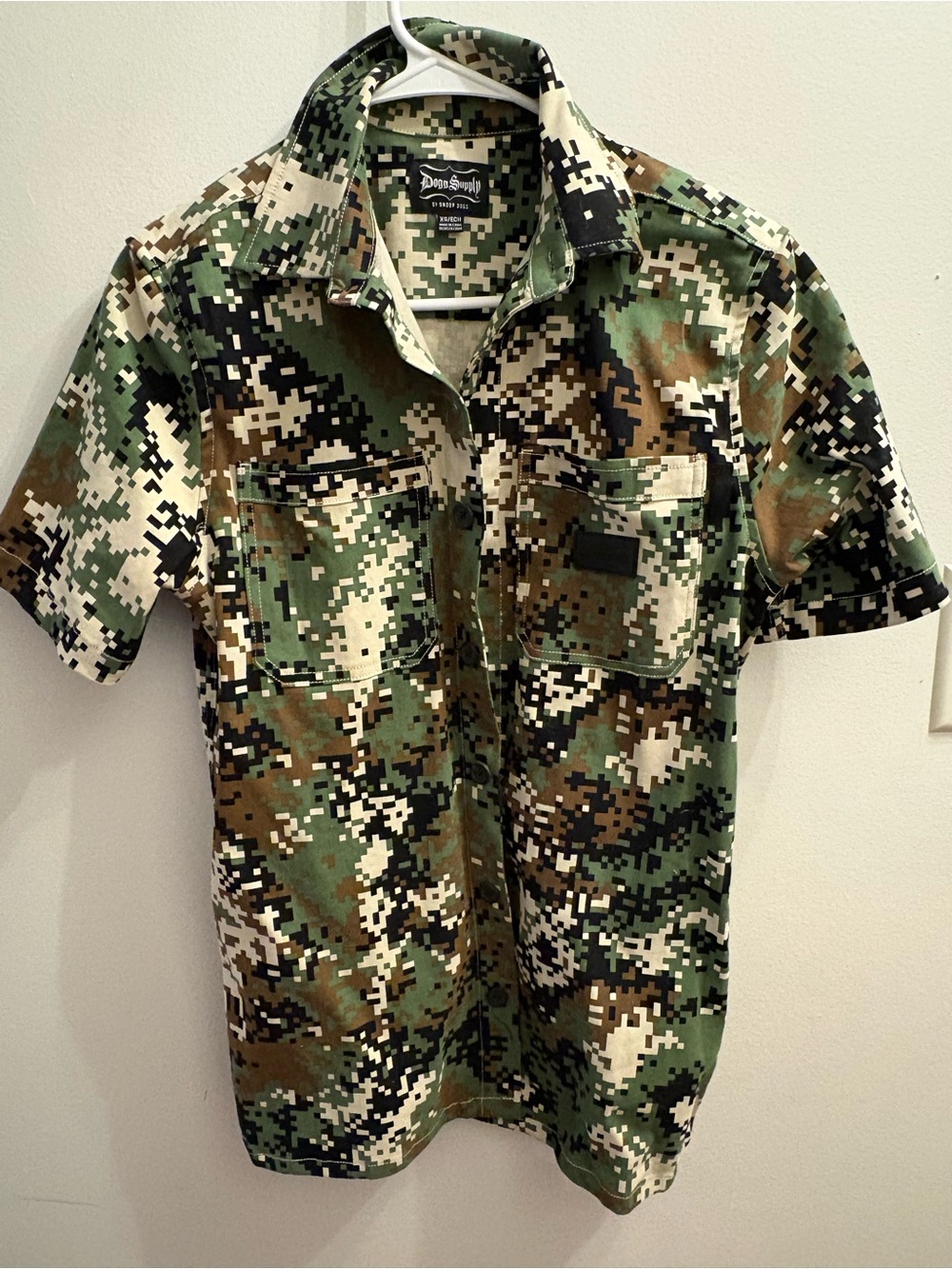 Men's Short Sleeve Button-Up Shirt - Green Digital Camo - Dogg Supply - Picture 3 of 6